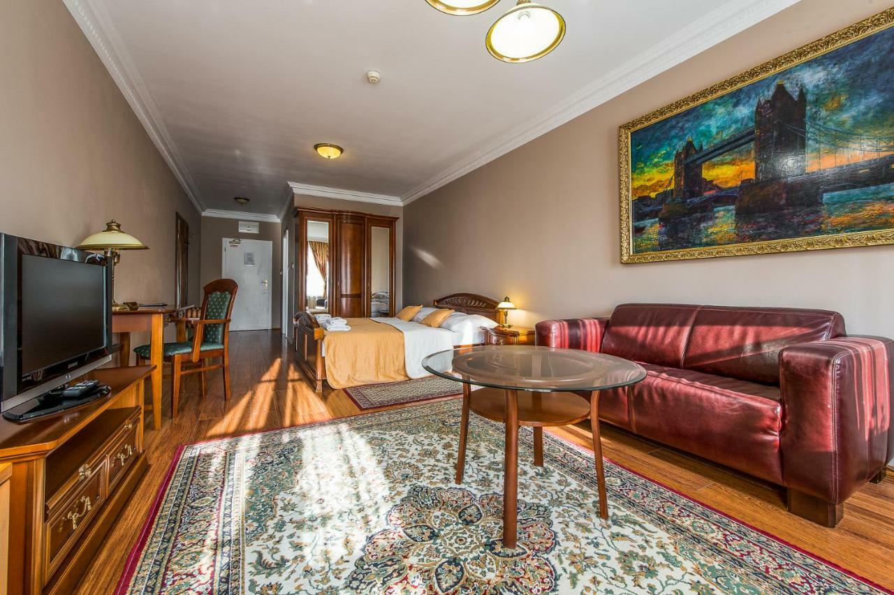 Boutique Hotel Carpe Diem Presov Luaran gambar